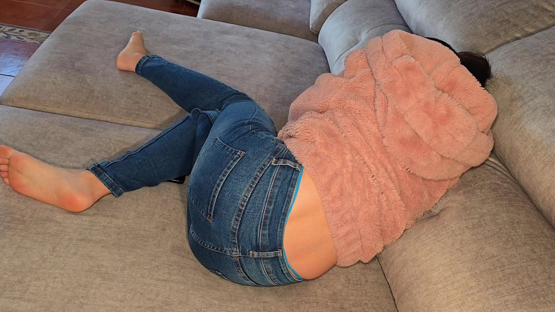 Passionsecret07: Тебе ведь есть чем заняться? Наверняка хороший минет поднимает настроение, хардкорный секс с красивой девушкой