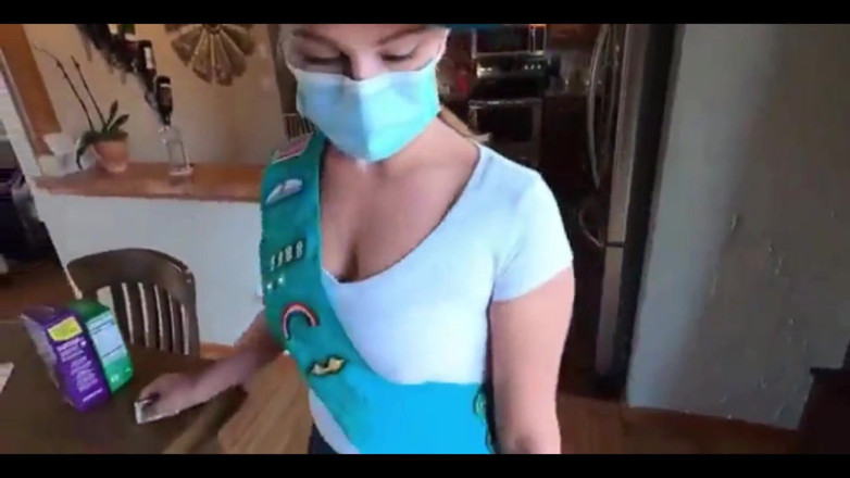 ScarlettRavenXO: Role-playing Wife Becomes a Girl Scout for Her Neighbor Husband...