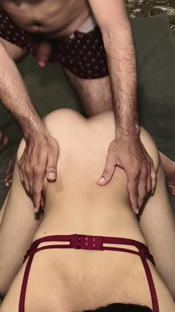 yongboy1: Desi indická dívka zezadu orgasam tvrdé šukání video Krásná dívka Těsná...