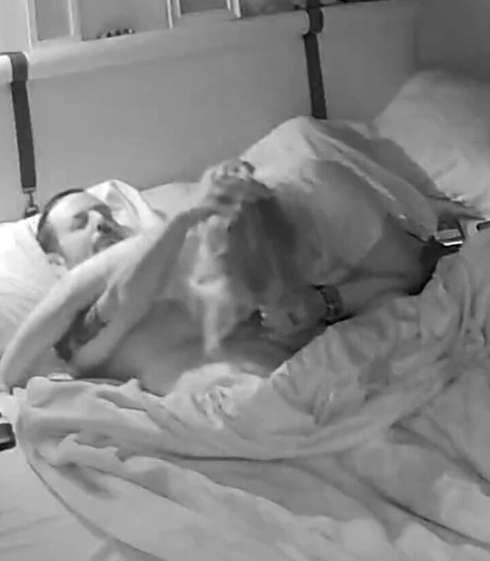 KittieNoOne: Tvrdě pro mě stříká