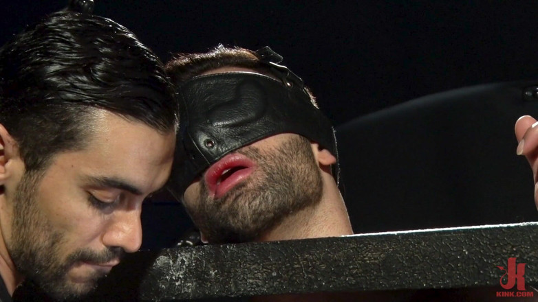 Kinky Bites Gay: Arad की वापसी: arad Winwin और lucas leon, raw