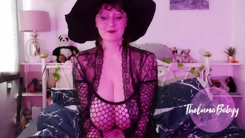 TheLunaBabyy: Witch Wants Your Seed