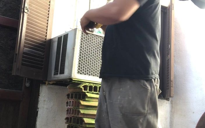 i7Bernard: Trabajando en la obra y en la pornografía