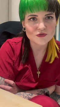 Miss rubys letzte locktober-aufgabe - eine woche übrig, buckel das kissen für krankenschwester ruby