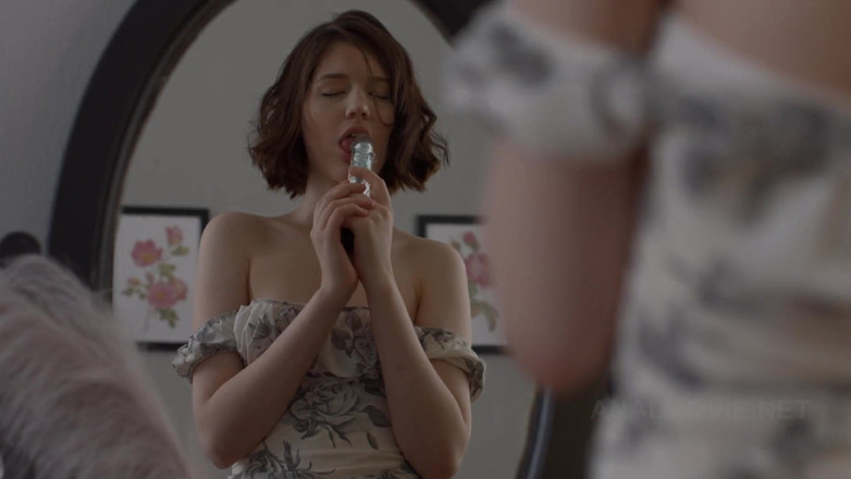 AnalMovie: Margo Von Teese Anal in Her Tight Ass Dildo &amp; Fingered...