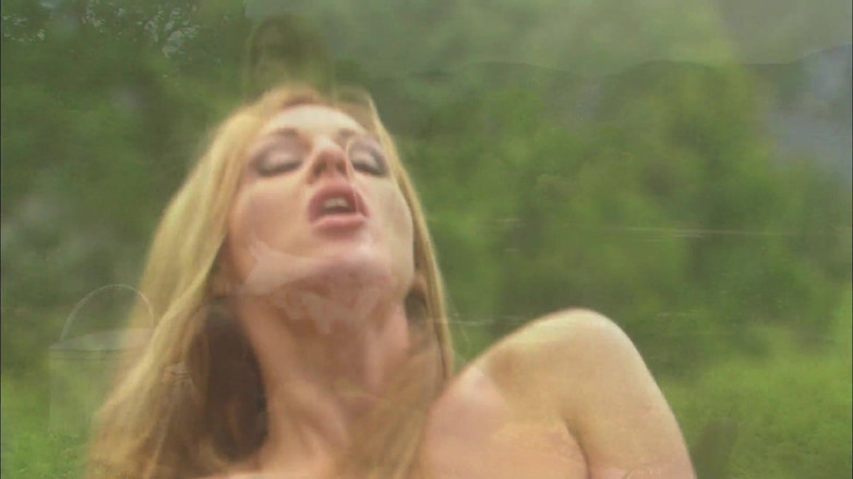 Radical: 向渔夫求助，她的阴户被干