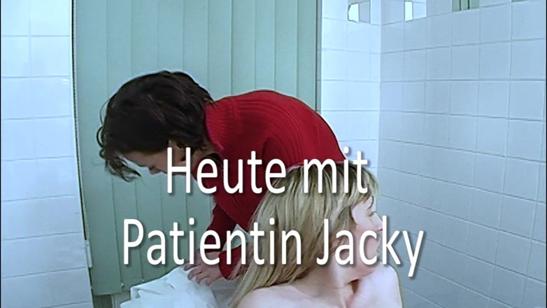 Klink by sextermedia: Boceta molhada lambida pelo paciente