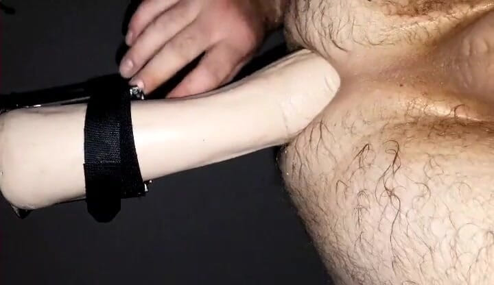 Emme69: Analfist không có âm thanh