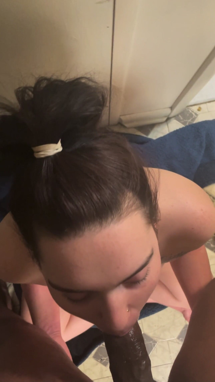 Sexdoctorgod: Głębokie gardło gardło spust w gardle ciężki orgazm w dół...