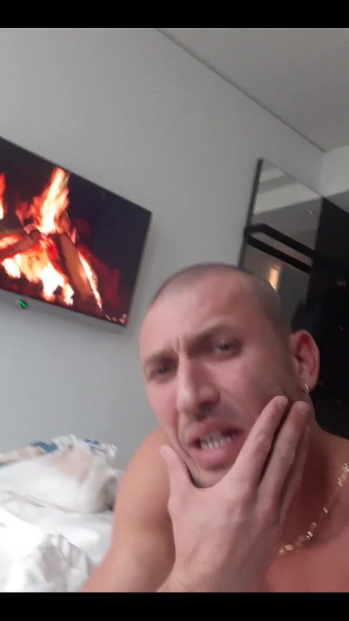 Boy jerking off: I'm in Berlin in Hotel Already Horny