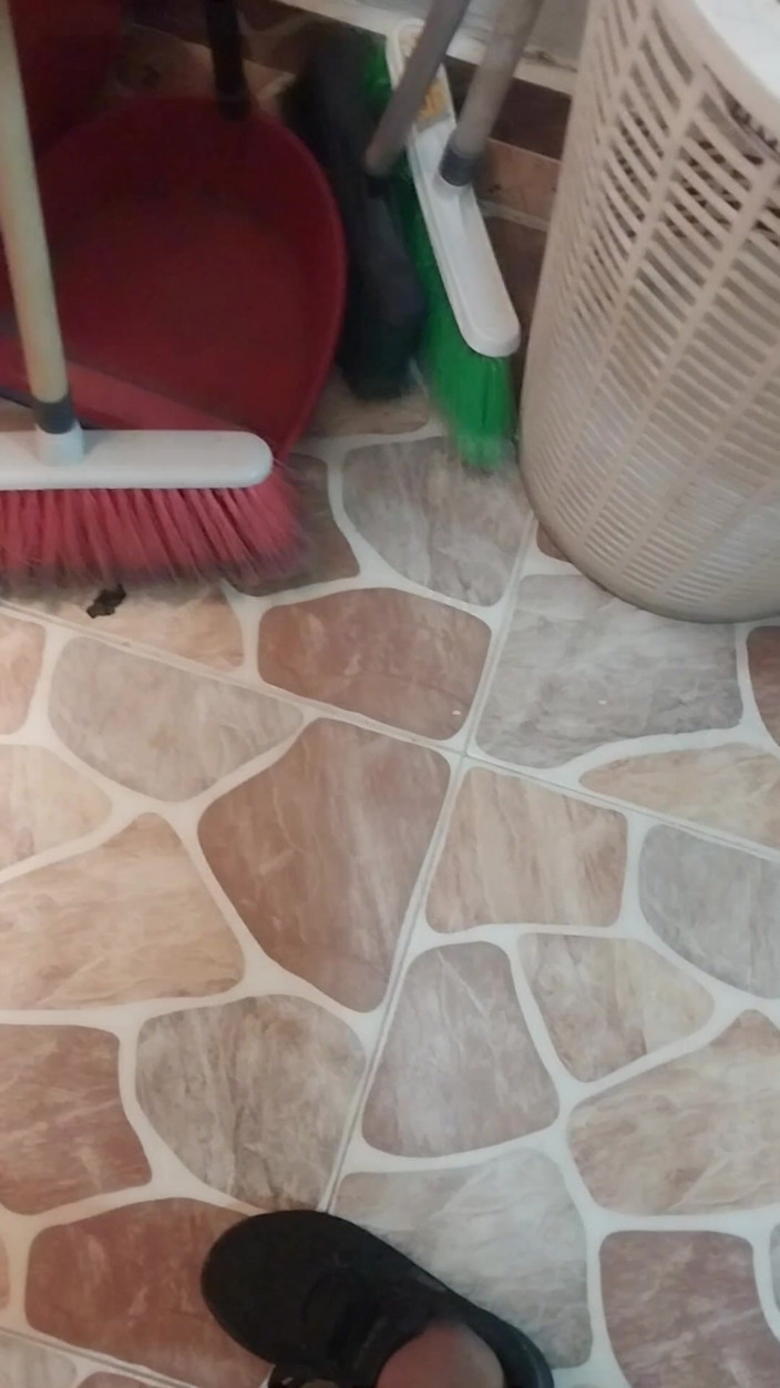 Yessika Baker: You Want to Know How My Ass Looks, Come and...