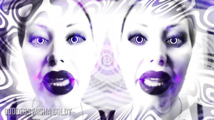 Goddess Misha Goldy: Seulement mes yeux spirales, seulement du porno, seulement des branlettes...