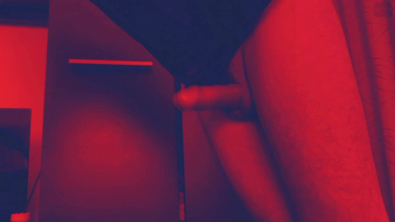 Closecoconut: A Man Exercise His Mastarbation Dildo