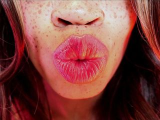 Goddess Rosie Reed: Teasing lipstick losers