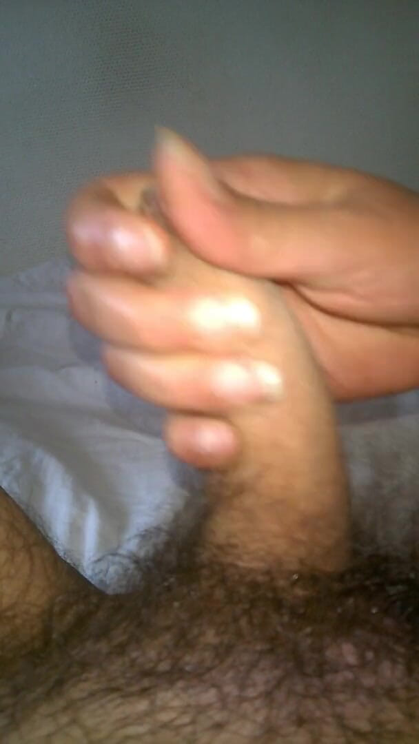 JoyTwoSex: baalon vaali Joytwosex - pati ko haathon se achchhi chudaee de...