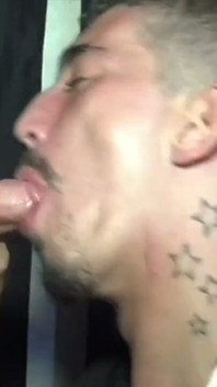 Disfruta de este increíble porno francés amback con tíos tan sexy