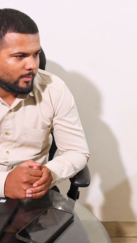 Desi Indian Video. The boss gave a job and had hardcore sex with the staff in the office. and Fuck Har Pussy, Hindi Audio 