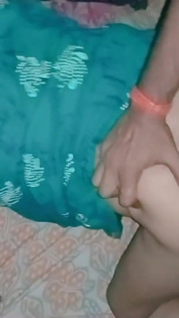 Desi hete moeder neukt Indische Dewar