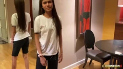 Johntronx - sıska küçük Asyalı genç kızı sikiyor