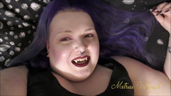 Mxtress Valleycat: Te găsesc la fundul sacului meu de truc sau deliciu