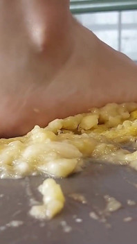 Eu esmago bananas como seu pau