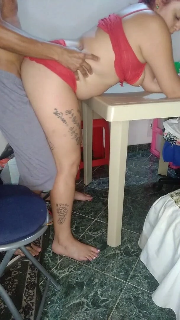 That Big, Tight Ass Wants to Get Everything in, It Turns Him on to Be Fucked in the Ass