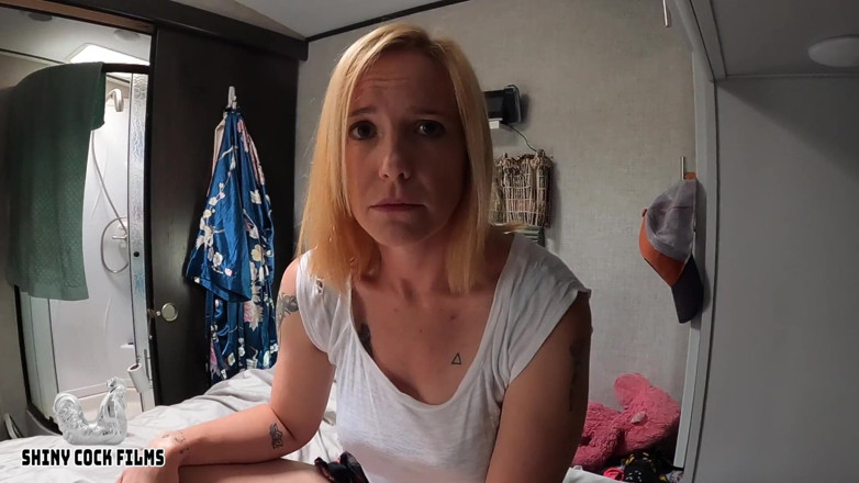 Jane Cane: Přežívám apokalypsu s mojí sexy nevlastní tetičkou