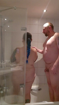 Soapy Shower Bts Elizabethhunny &chriscoxxx