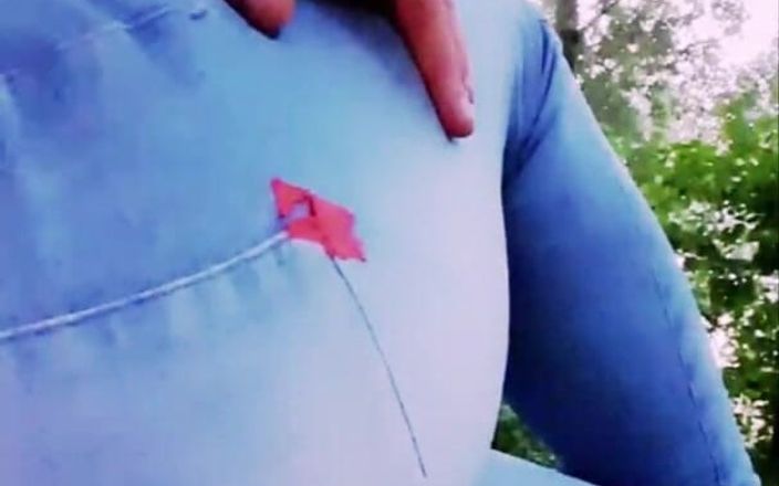 Slutboyben: दिखावट पोर्नस्टार आउटडोर