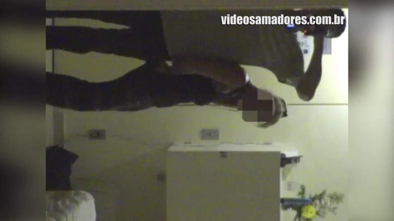 Amateurs videos: Pár si pronajímá motelové apartmá k natáčení sexy videa