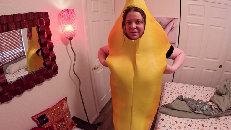 Erin Electra: Analsex med styvmamma på Halloween
