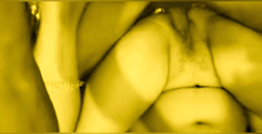 Teensex: Rondborstige milf Desi Bhabi gaat vreemd met haar jonge Devar...
