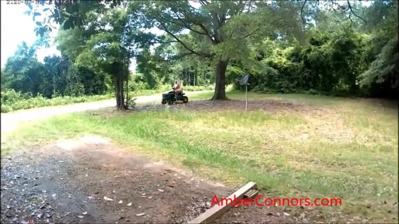 Amber Connors: Nude lawn mower