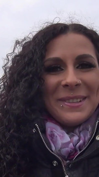 Cercetașă germană - Mara Martinez cu sex anal