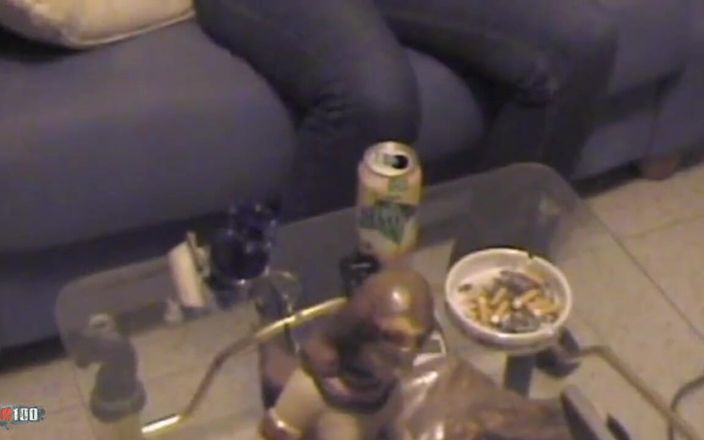 MMM100: Martha : une salope cougar amateur se révèle complètement