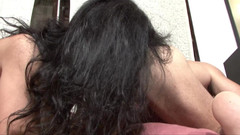 Perv Milfs n Teens: Sexy latina Mirta kouří, šuká a šuká