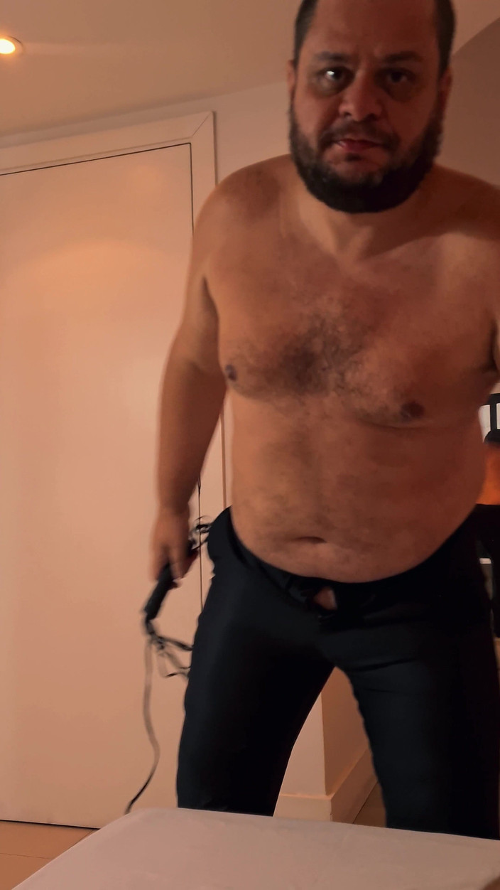 Punchbagplz: Pov nô lệ cộng với Shower.mp4