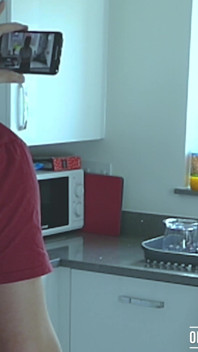 Mein chef hat herausgefunden, dass ich ein pornostar bin