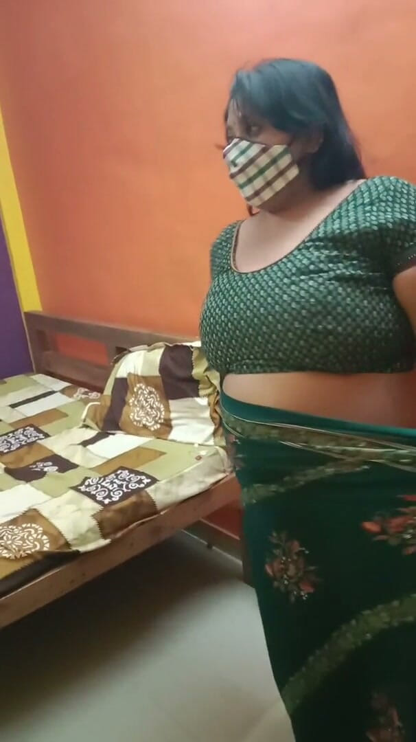unwelcomeland: Deshi Gand Deshi Bur Deshi Chut Deshi Bhosada