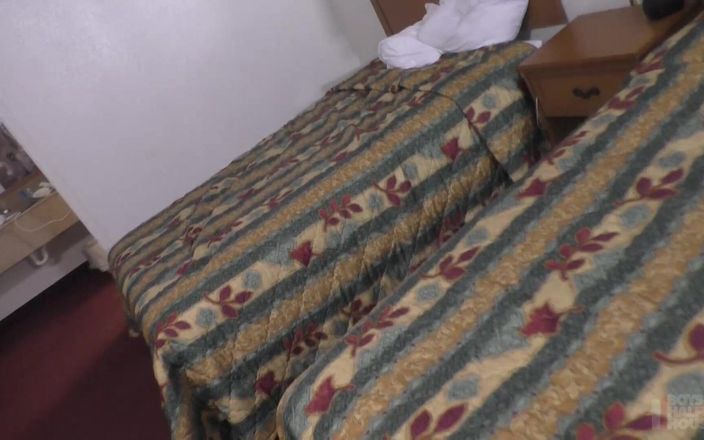Boys half-way house: दलदल तेज़