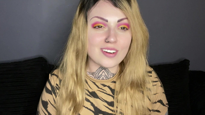 Miss Valentina: Îmi place să-ți cheltui banii