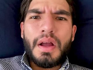 NerdycharlieXXX: Beni mastürbasyon yapıyor (yüze boşalma ifadeleri)
