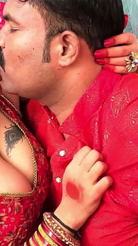 Pyasi Dulhan Hardcore Sex with Husband