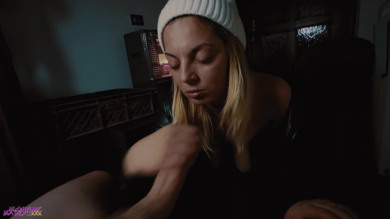Mia Maripolla: One Last Thing Before I Leave the Party - POV Blowjob...