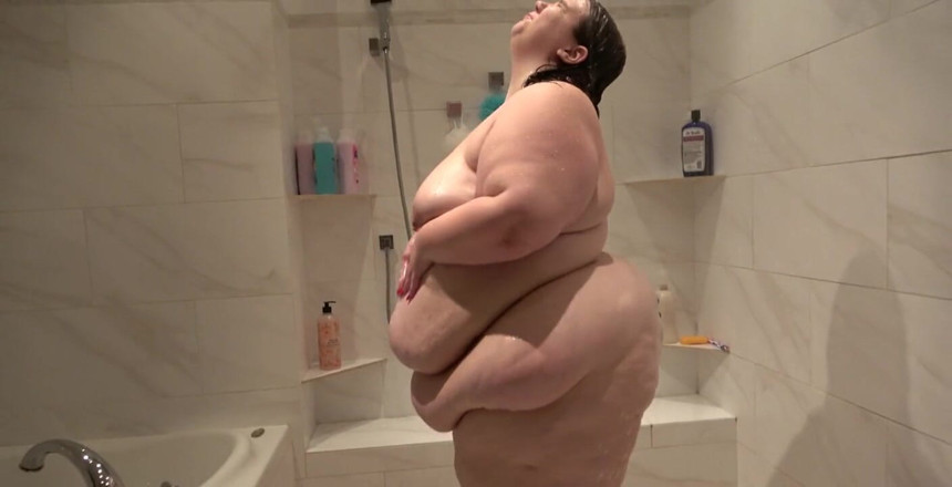 Kayla Peach studios: SSBBW อาบน้ำ