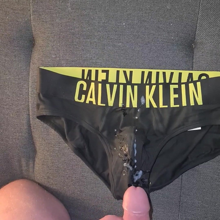 CumShorts: Pancutan mani seluar dalam