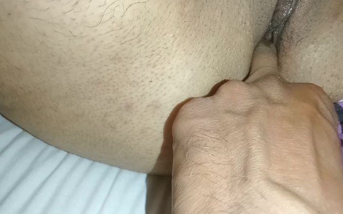 Kindheart: Mehak Nazz montre son désir