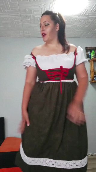 Young_strawberry: Erika Robot senin için burada