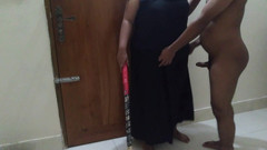 Aria Mia: Moti Gand Vali Muslim Nakurni Ko Jabardast Chudai Hindu Malkin...