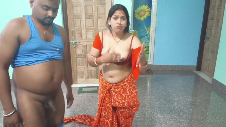 Sona bhabhi: सुंदर भारतीय बंगाली साड़ी वाली भाभी की चेहरे पर चुदाई लंड चुसाई मुँह में वीर्य